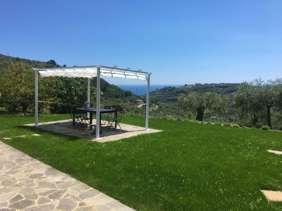 Agriturismo Oltrealmare Civezza Dış mekan fotoğraf