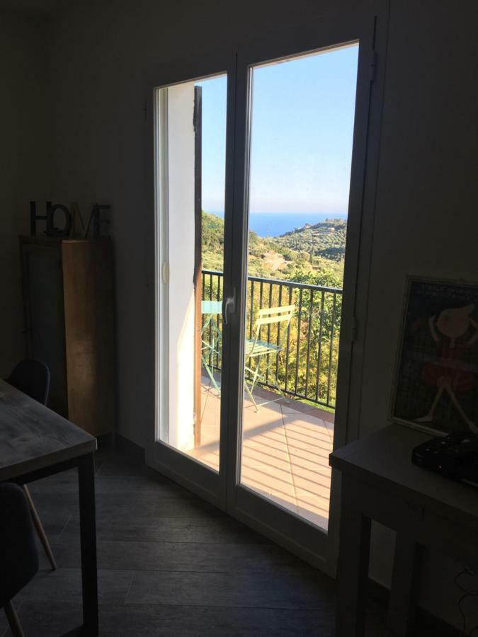 Agriturismo Oltrealmare Civezza Dış mekan fotoğraf